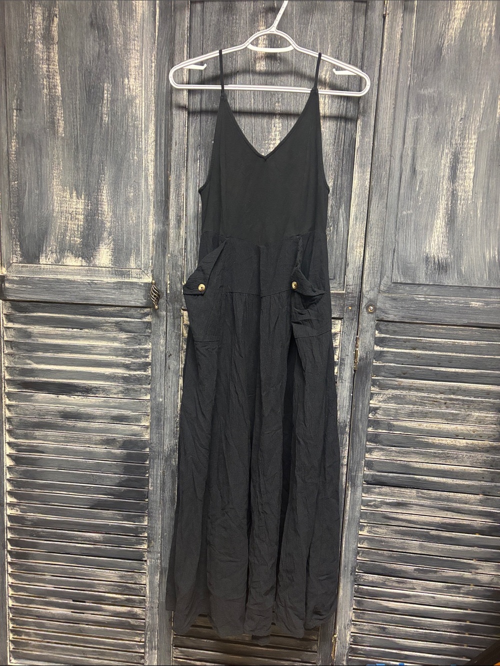 Free People Black Sleeveless V-Neck Maxi Dress with Pockets